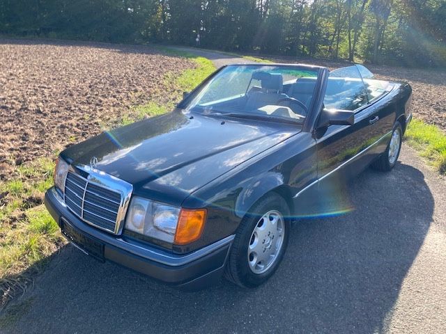 Mercedes-Benz 300 CE 24v Cabrio A124, wenig Km., Leder, Klima