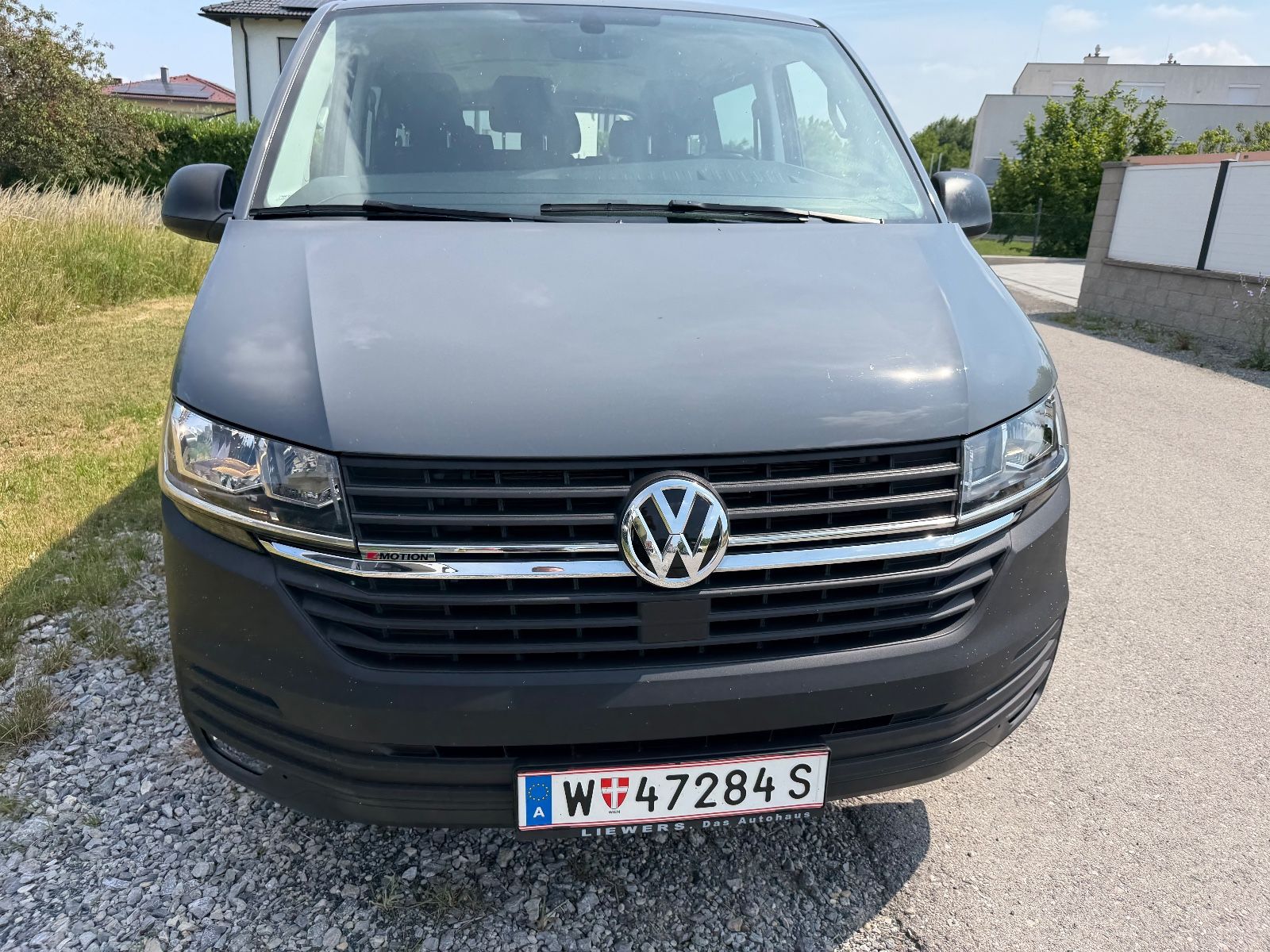 Volkswagen ANDERE T6.1 Transporter Kombi lang 4MOTION imagem 2