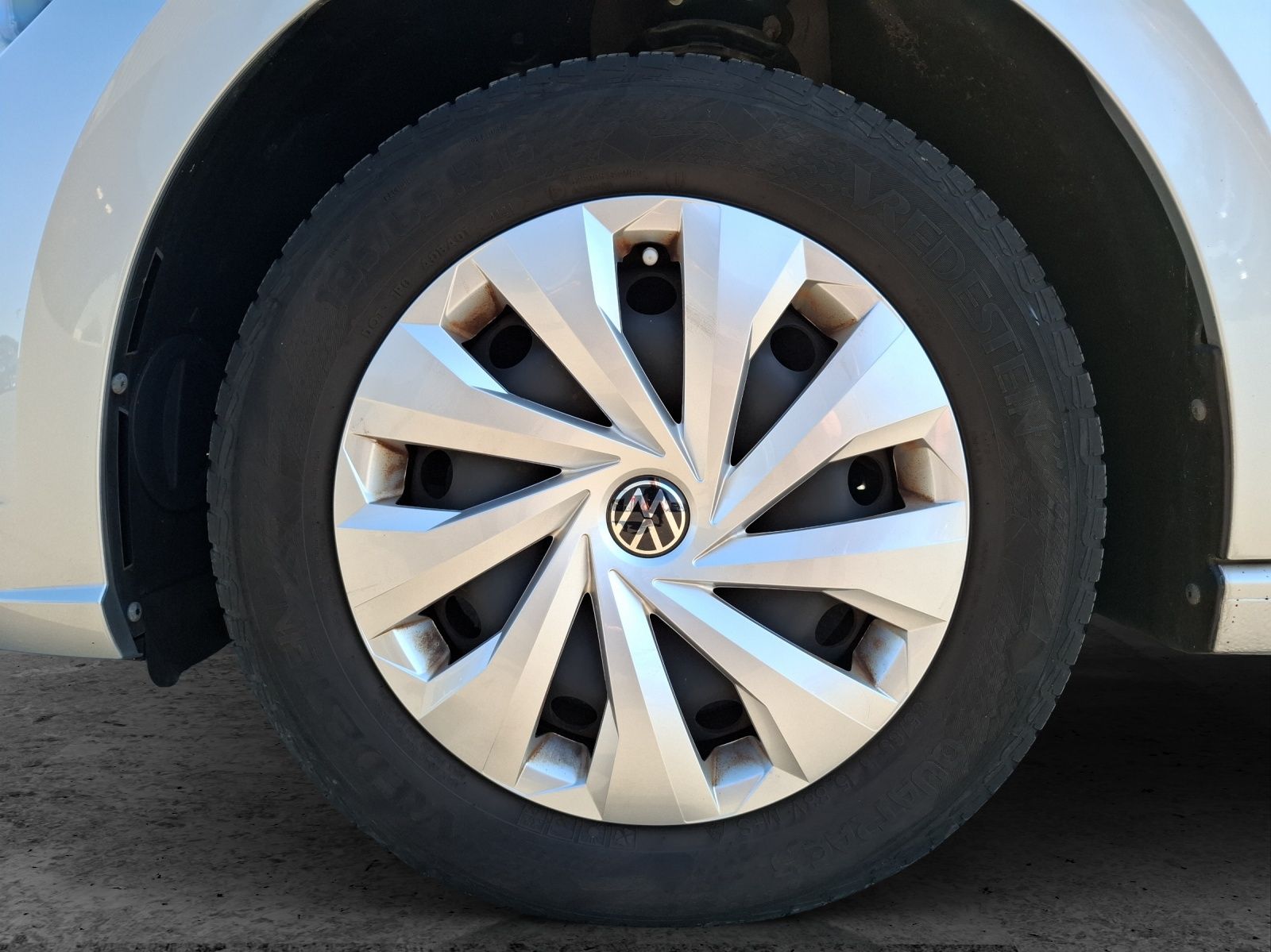 Fahrzeugabbildung Volkswagen Polo 1.0 Life LED AID APP GRA PDC SHZ