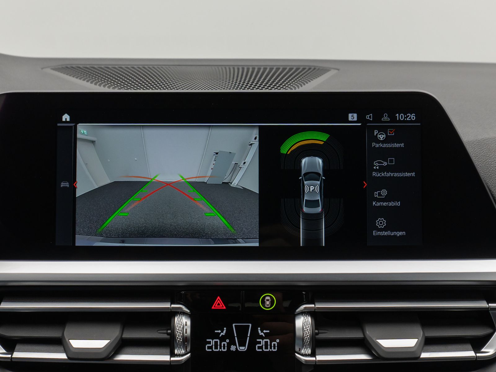 Fahrzeugabbildung BMW 330i xD M Sport Kamera Laser HUD DAB Komfort 19"