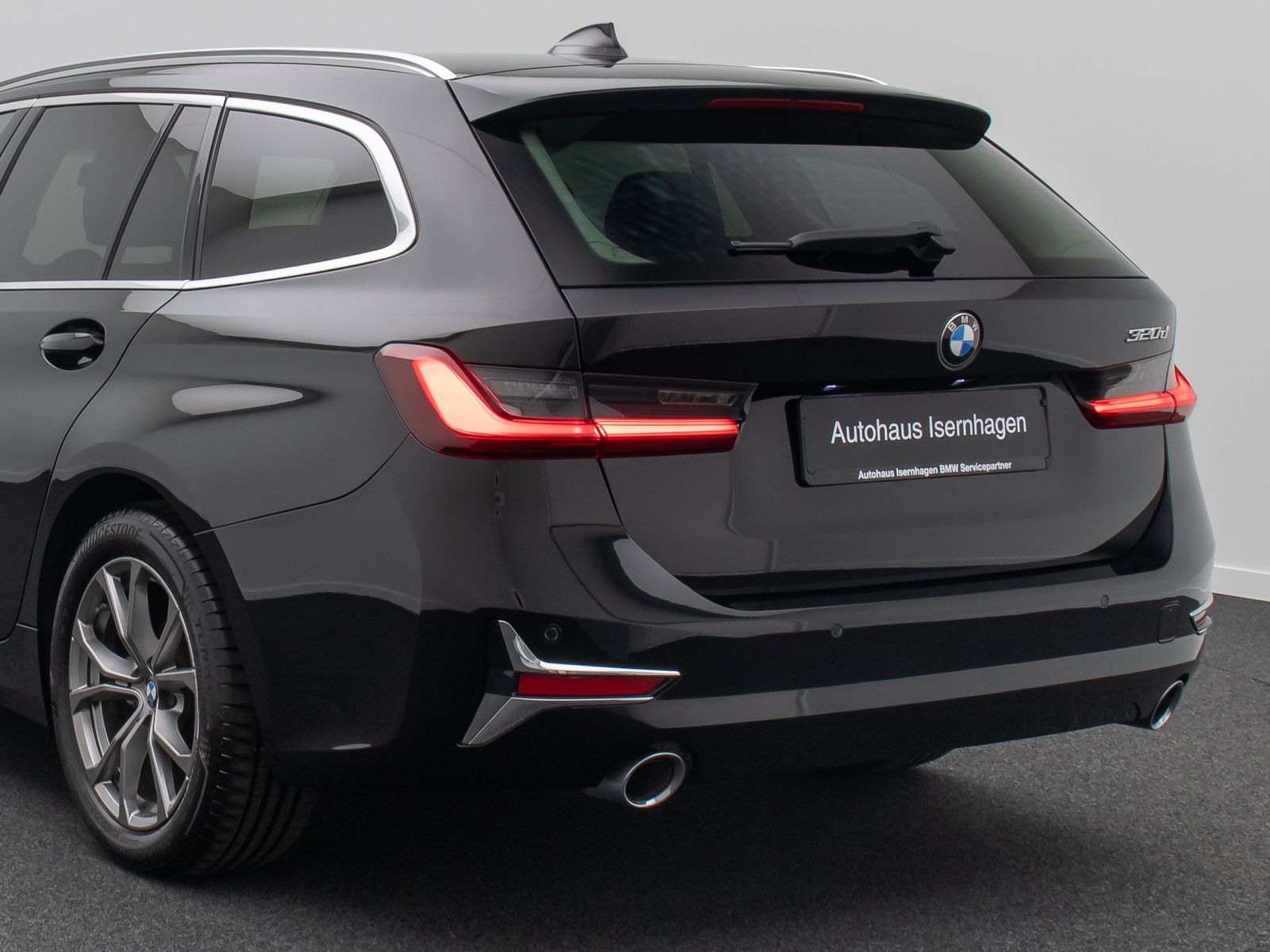 Fahrzeugabbildung BMW 320d Luxury Line DAB Leder Komfort HiFi Sport