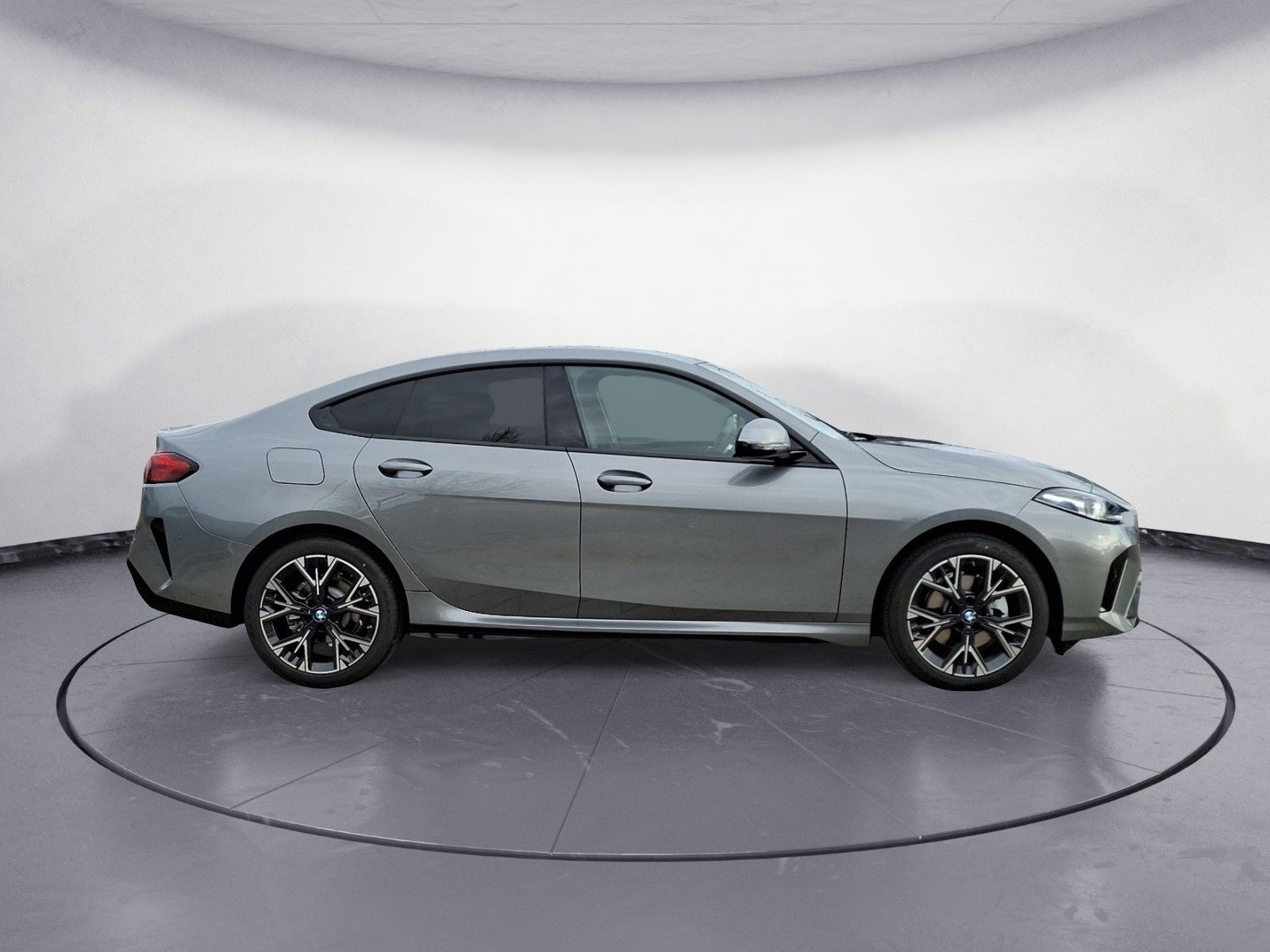 BMW 220 Gran Coupé - Bild 6