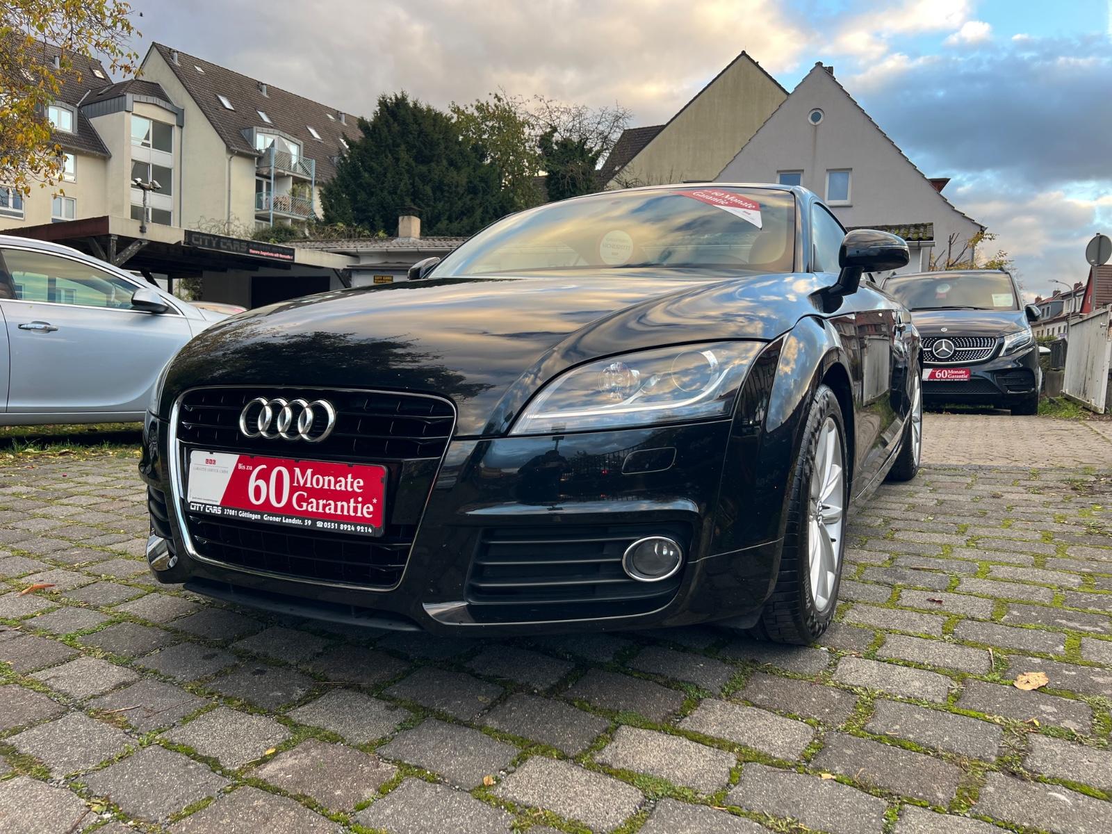Audi TT Coupe/Roadster 1.8 TFSI Coupe/Kamera/Xenon