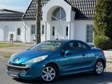 Peugeot 207 CC Cabrio-Coupe Filou*SERVICE NEU* - gebrauchte Peugeot 207 aus dem Jahr 2008