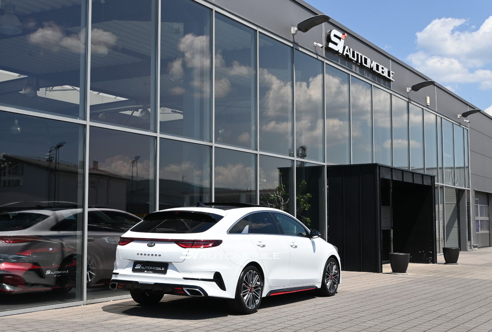 Fahrzeugabbildung Kia ProCeed 1.6 T-GDI DCT7 GT °ACC°NAVI°PANO°1.HAND°