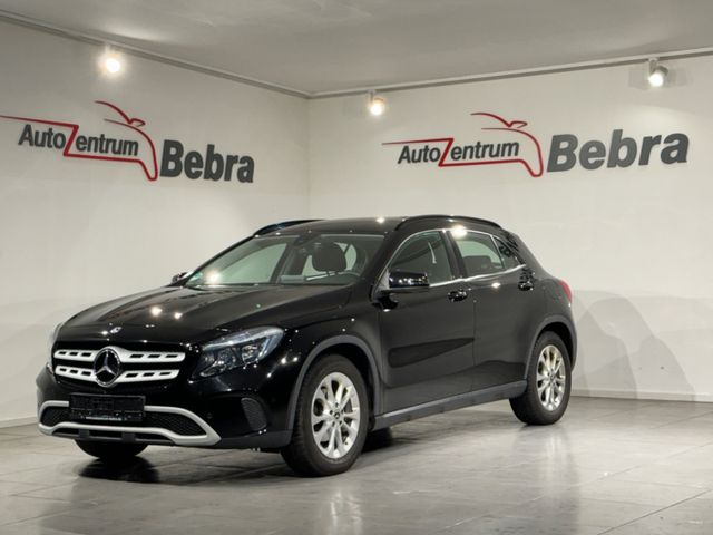 Mercedes-Benz GLA 180 Navi/Kamera/SHZ/PDC/Alu/Tempomat/MFL