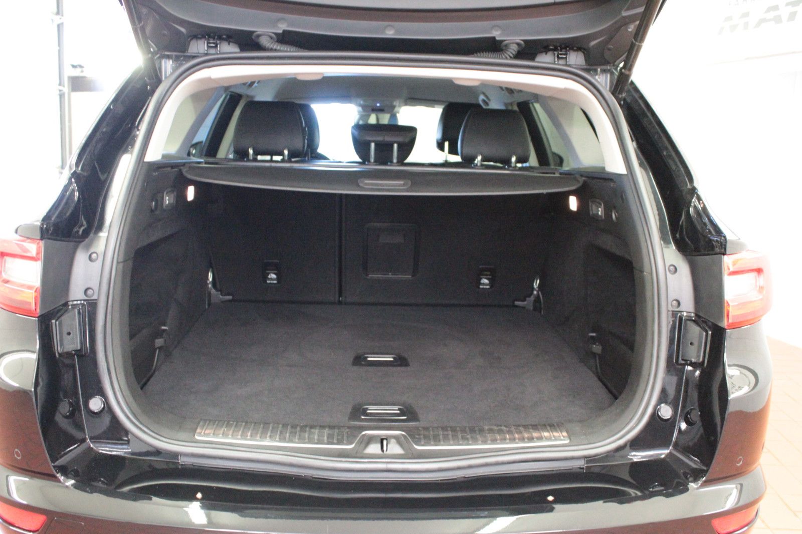 Fahrzeugabbildung Renault Talisman ENERGY TCe 200 EDC Intens Grandtour
