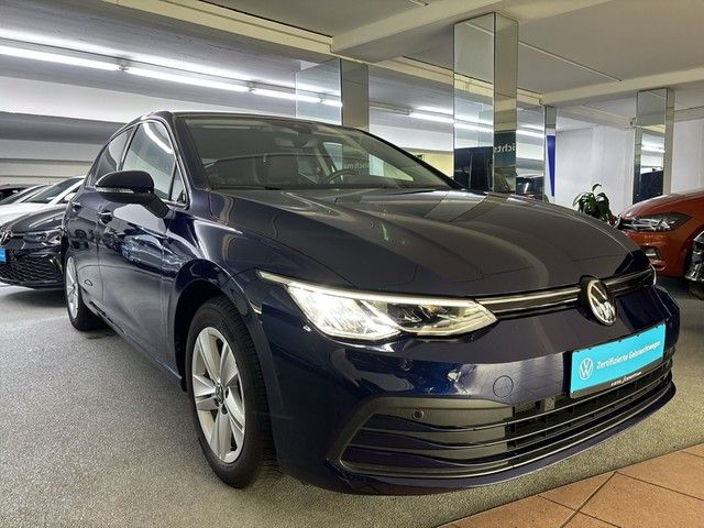 Volkswagen Golf VIII Lim. Life eTSI LED PDC NAVI ACC LMR foto 3