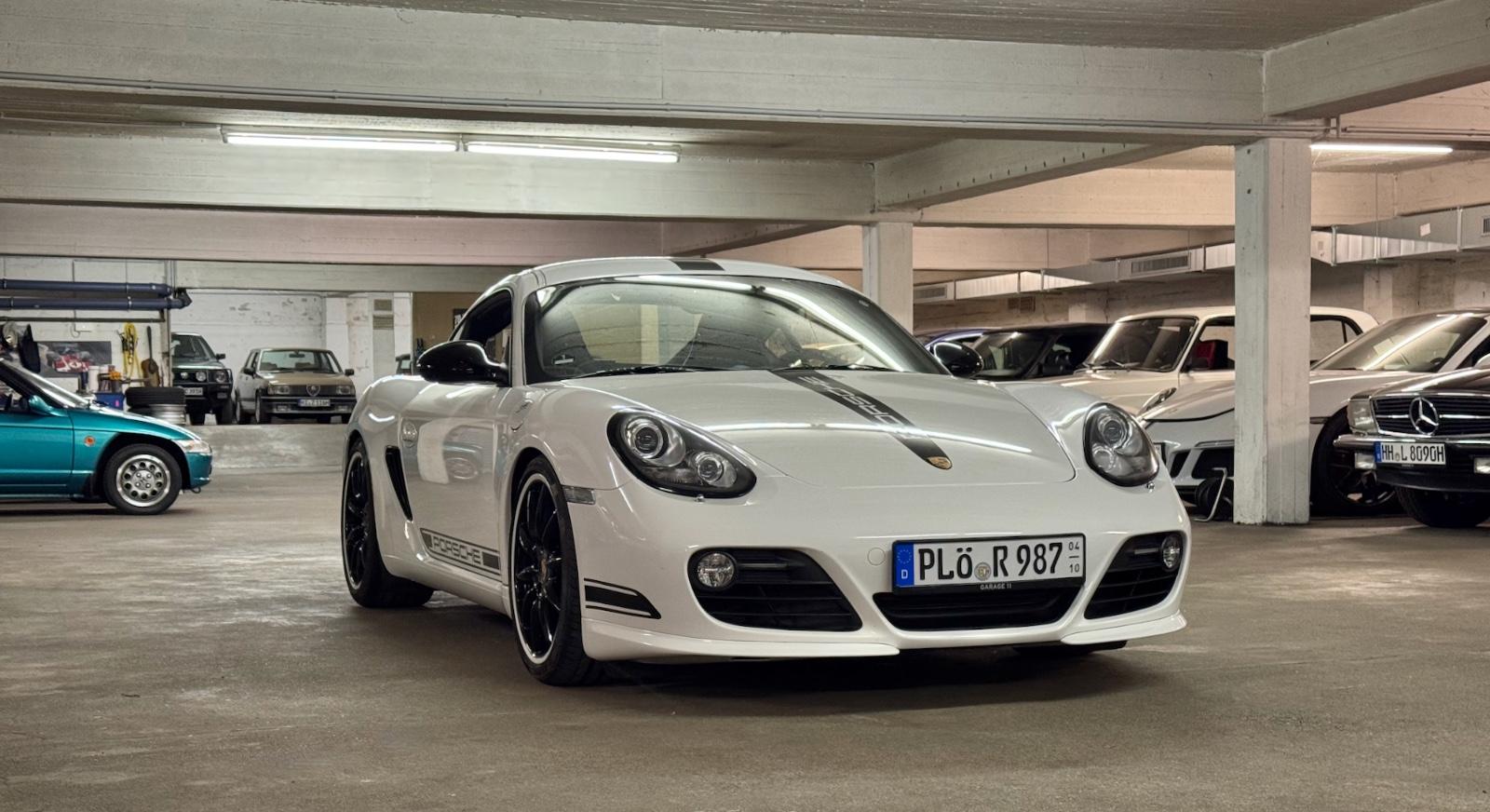 Porsche Cayman R