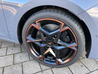 CUPRA Leon ST VZ 2.0 TSI  DSG 4Drive PANO AHK 5J GAR bei Autohaus Landmann & Maier OHG