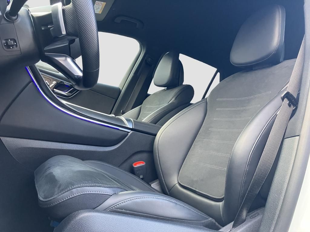 Fahrzeugabbildung Mercedes-Benz GLC 300 d 4M AMG*NIGHT*AHK*MEMORY*LED*KAMERA