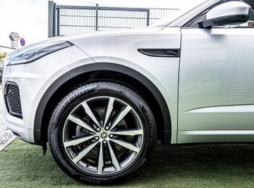 Fahrzeugabbildung Jaguar E-PACE R-DYN. SE AWD BLACK-PACK PANO|HUD|KAMERA