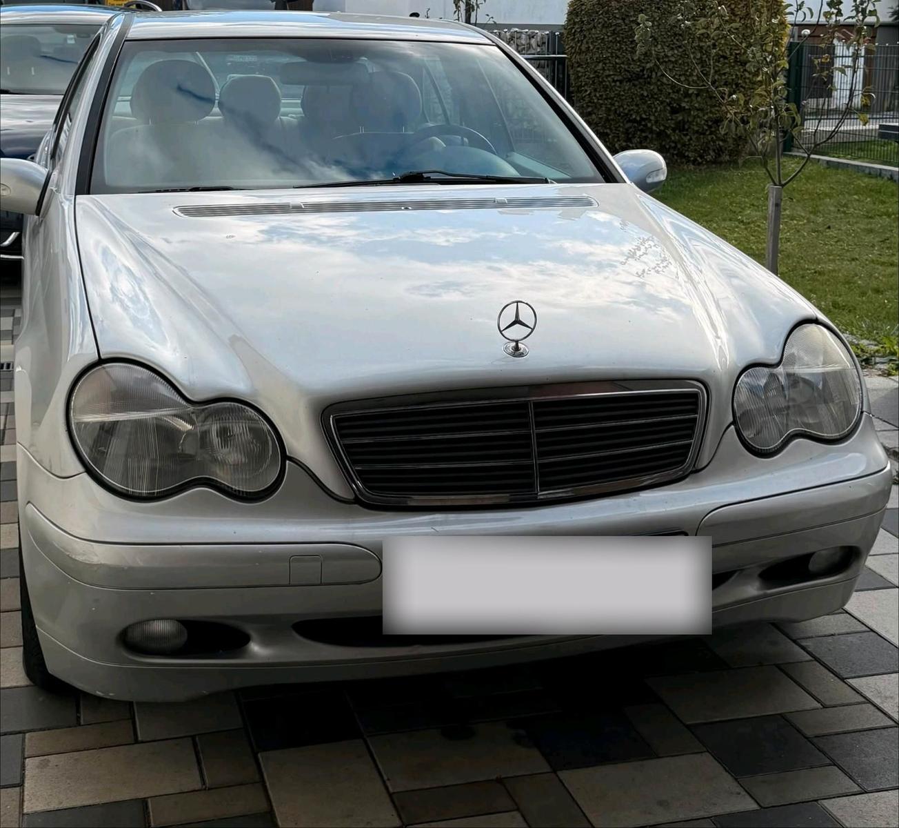 Mercedes-Benz C 200