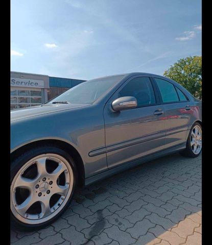 Mercedes-Benz Mercedes c180 top