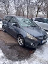 Mitsubishi Grandis 2.0 DI-D Intense 7-Sitzer Intense - Mitsubishi Grandis aus 2006