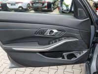 BMW 330 - Vorschau Bild 18