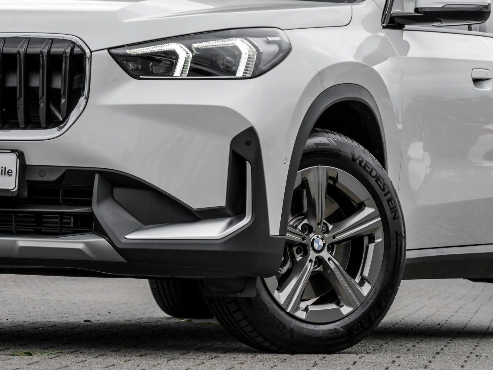 BMW X1 xDrive23d RFK NAVI LED Sound Syst. PDC V H foto 5