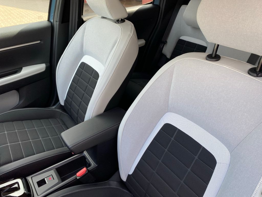 Fahrzeugabbildung Citroën e-C3 MAX *Winter-Paket*