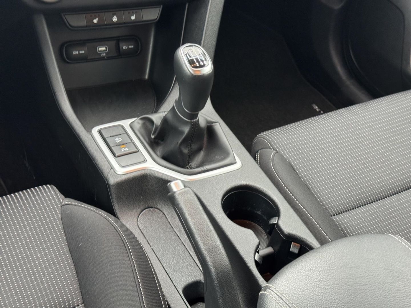 Kia Sportage 1,6 T-GDI Vision 2WD LED+NAVI+PDC+KAMER foto 13