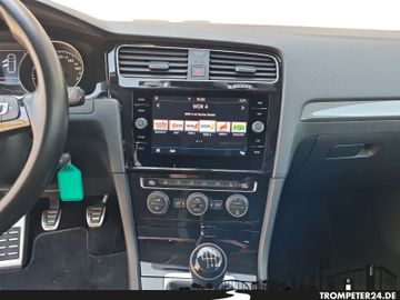 Fahrzeugabbildung Volkswagen Golf 7 Variant Join 1.0 TSI Navi App Connect SHZ
