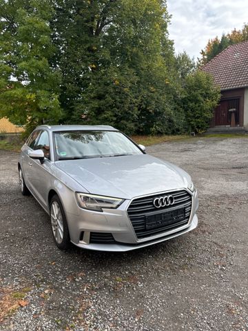 Audi A3 Sportback sport Top Gepflegt Scheckheft!Euro6