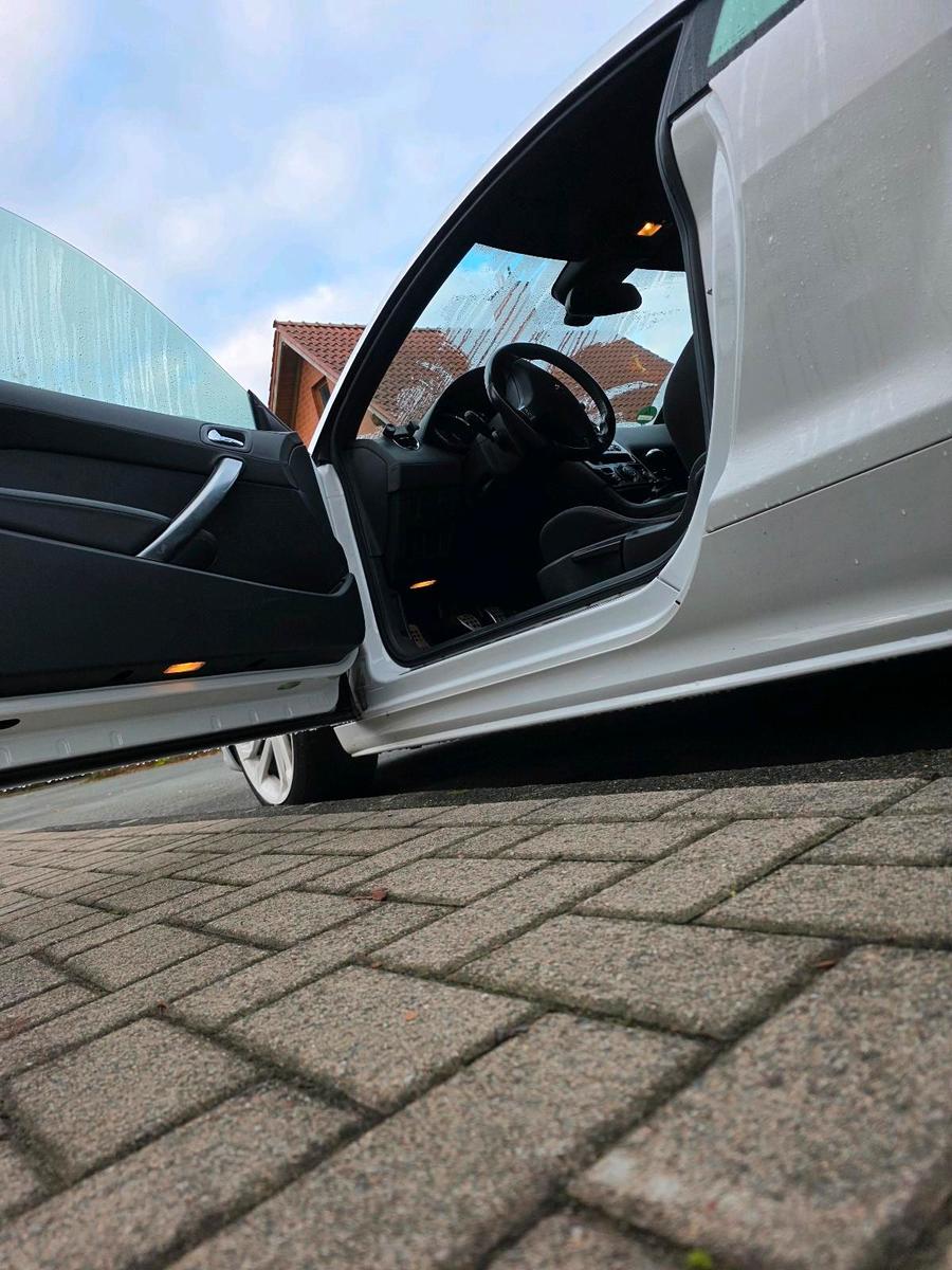 Peugeot RCZ