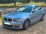 BMW 125i Coupé - E82  Benzin Blau Metallic AHK