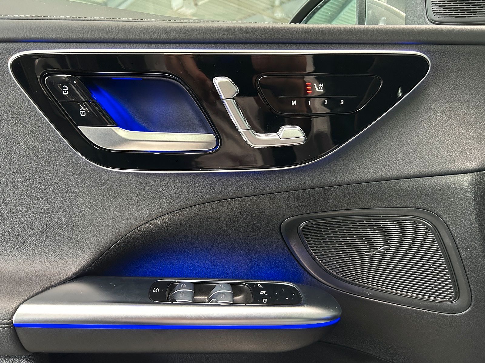 Mercedes-Benz C 200 - Bild 11