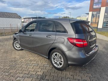Mercedes B 200 - 4