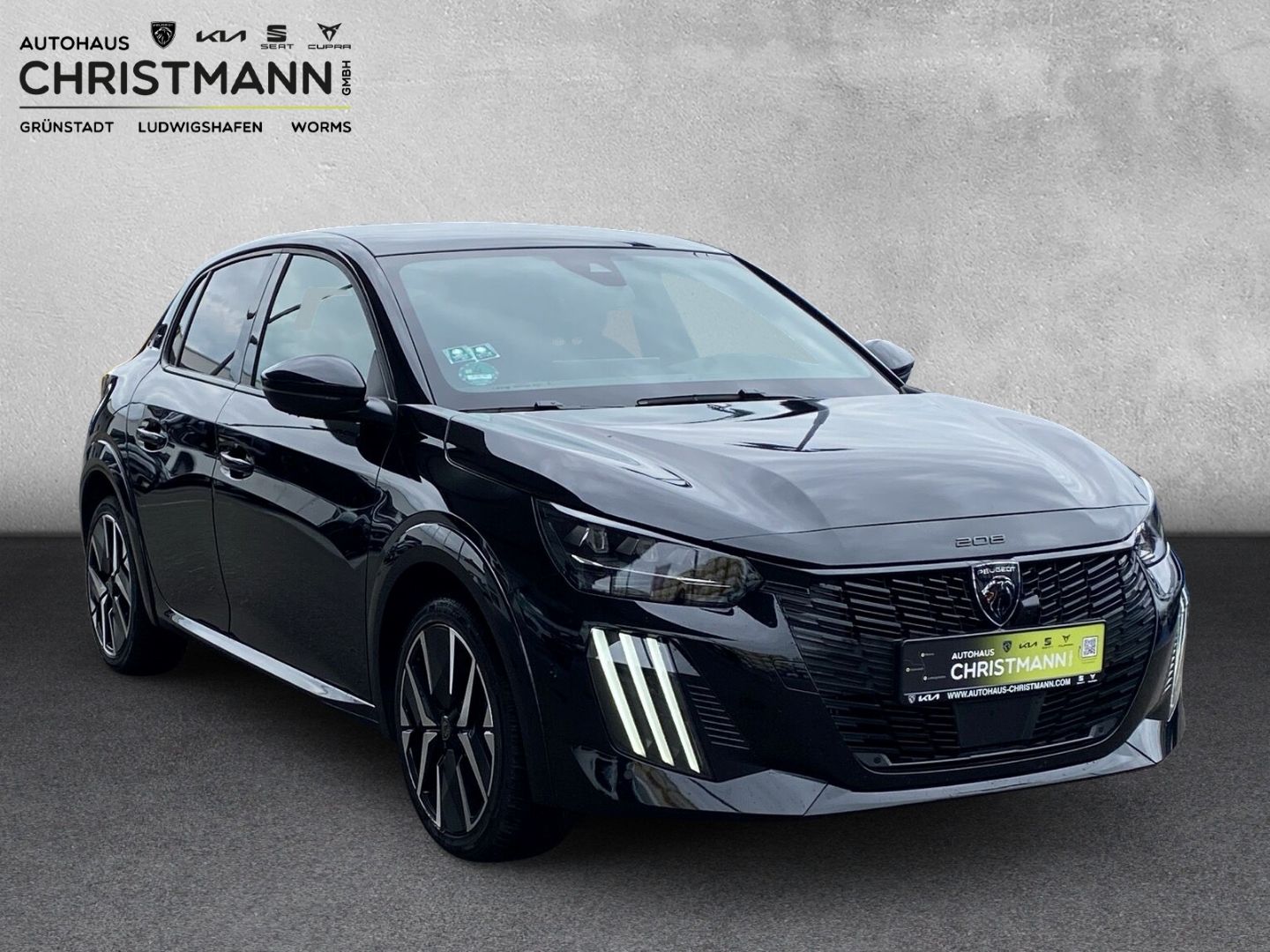 Fahrzeugabbildung Peugeot 208 GT 1.2 PureTech 100 EU6e *Navi*RFK*Sitzh.*LE