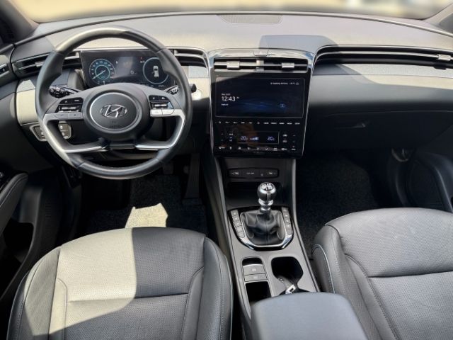 Fahrzeugabbildung Hyundai Tucson Prime Mild-Hybrid 1.6 Panodach Navi Leder