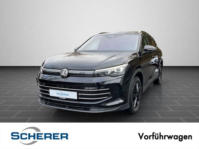 Volkswagen Tiguan Elegance ErgoSitz,DCC,StandH,IQLight,Pano