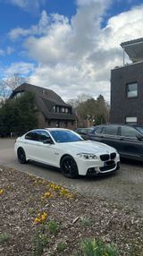 BMW 550i M-Paket/HK/LG7/LED/SC/KLE/S-Dach/TÜV NEU - BMW 550: 550i