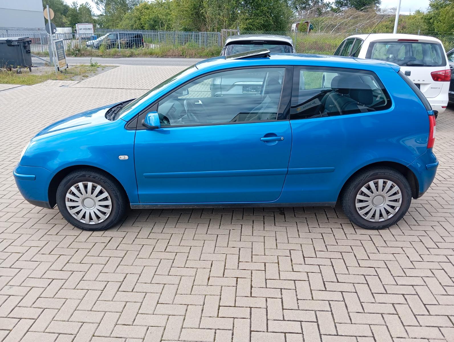 Volkswagen Polo 1.4 55kW,Schieb.dach