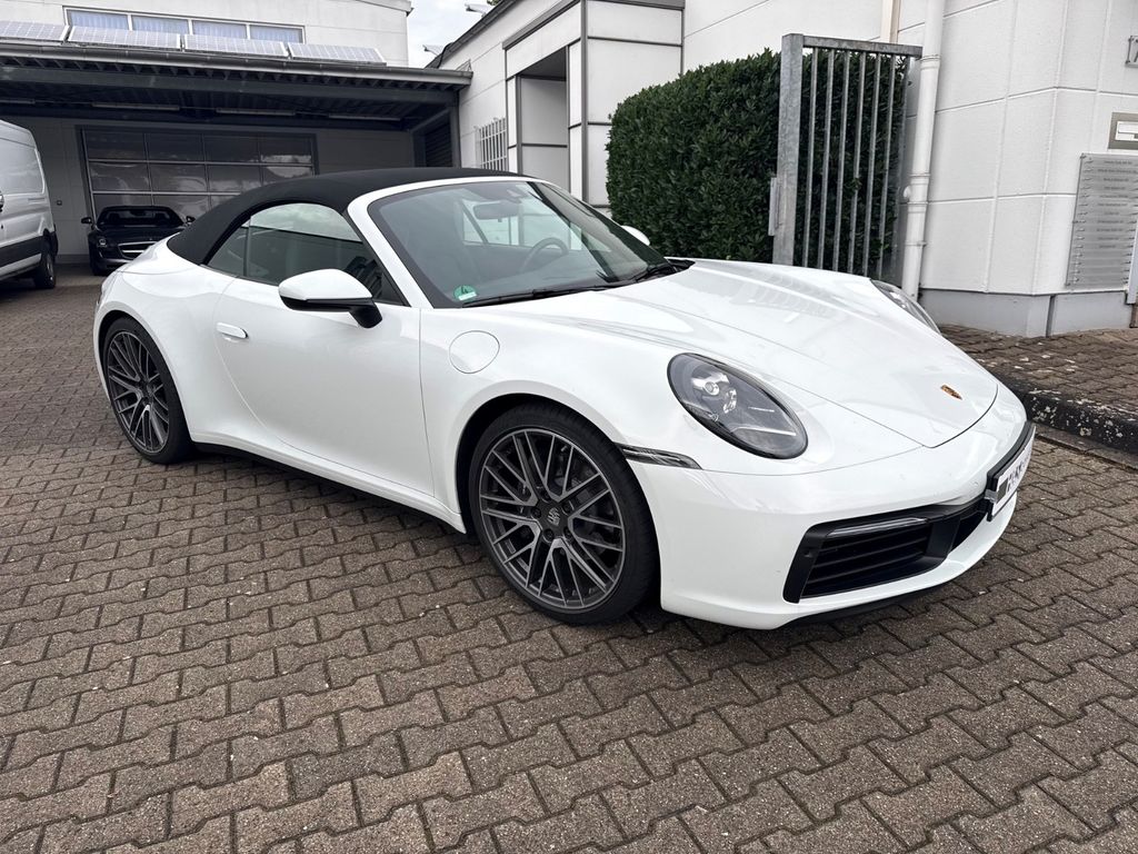Image of Porsche 992