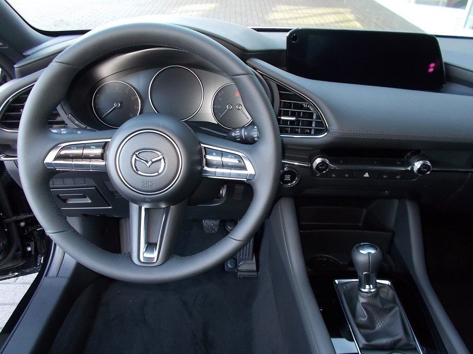Fahrzeugabbildung Mazda 3 2025 M-Hybrid Exclusive-Line X-186 AT *Sofort*