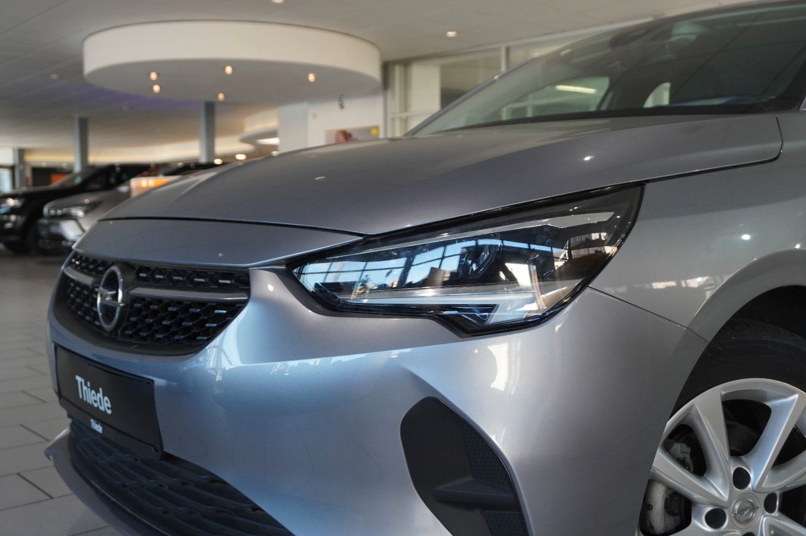 Fahrzeugabbildung Opel Corsa F 1.2 ELEGANCE NAVI/LED/TEMP./SPORT/DAB+