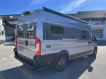 HYMER  ERIBA  HYMERCAR Yellowstone 640 8G Premium Solar ACC Schwenkbad