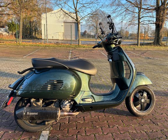 Vespa GTS 300