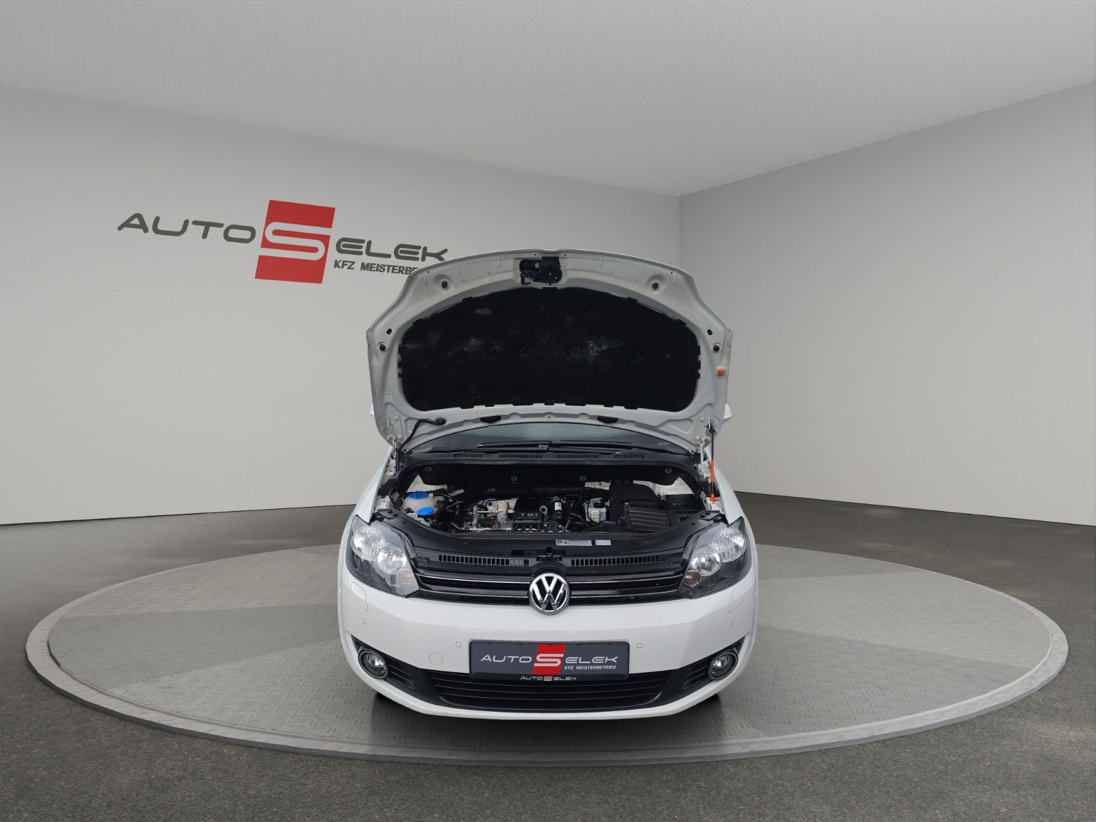 Fahrzeugabbildung Volkswagen Golf Plus VI Team AUTOMATIK STEUERKETT TÜV NEU