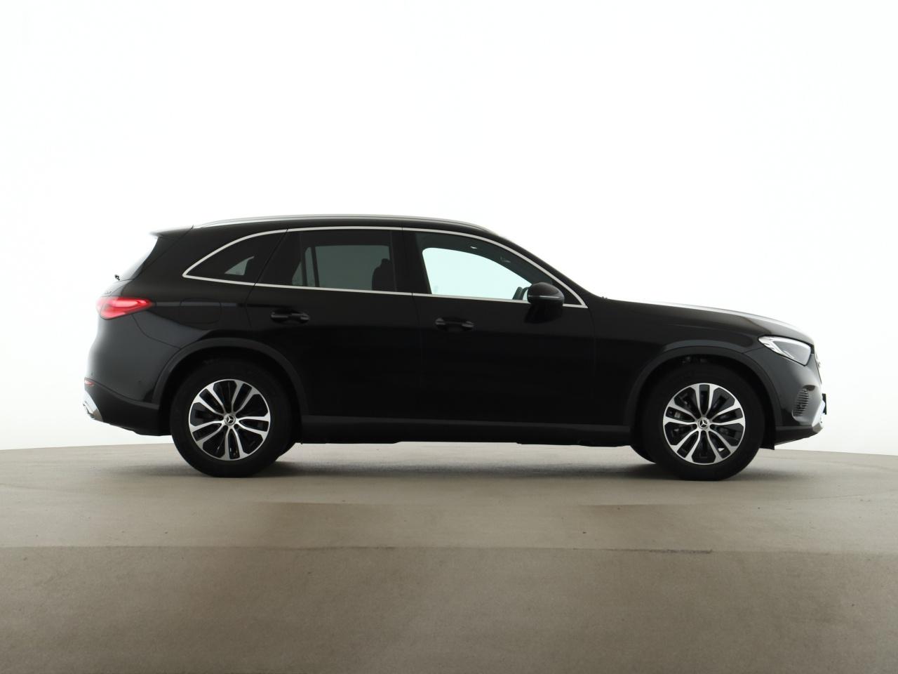 Mercedes-Benz GLC 450 d 4M Avantgarde Distronic Kamera MBUX