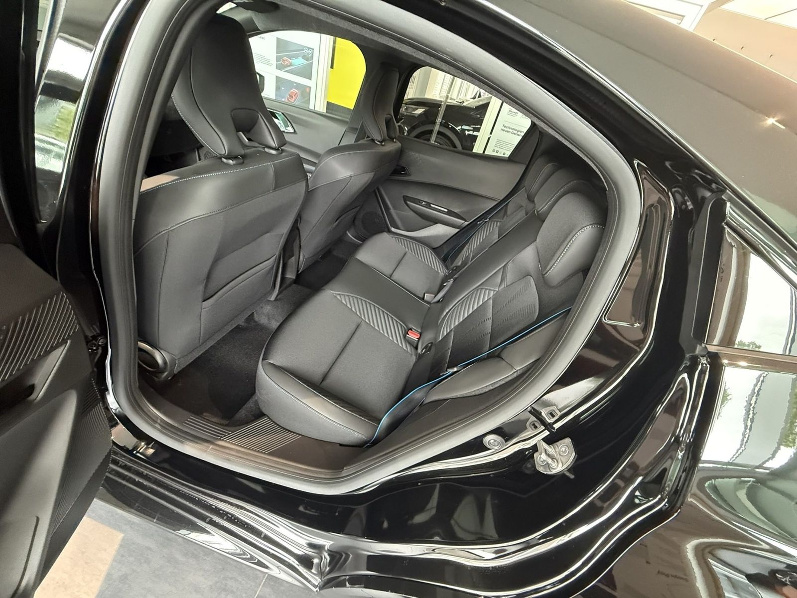 Renault Clio - Bild 8