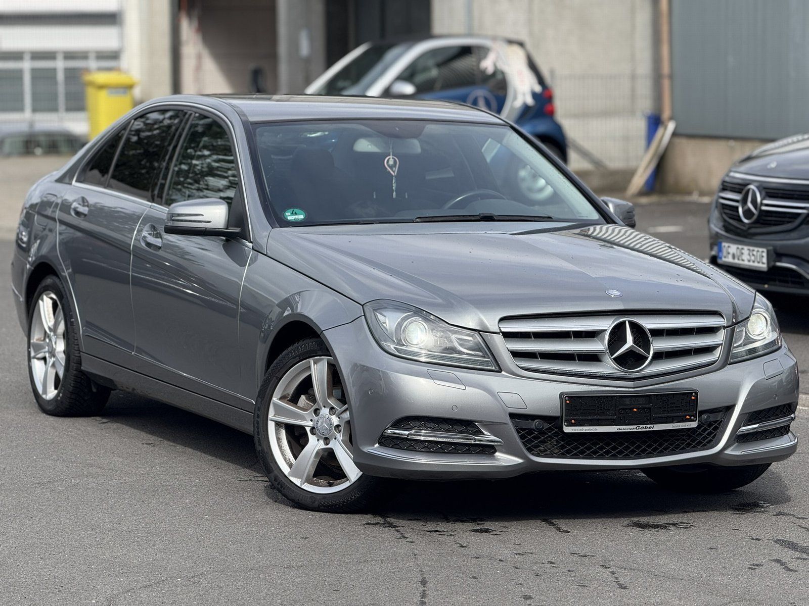 Fahrzeugabbildung Mercedes-Benz C 180 CGI Avantgarde