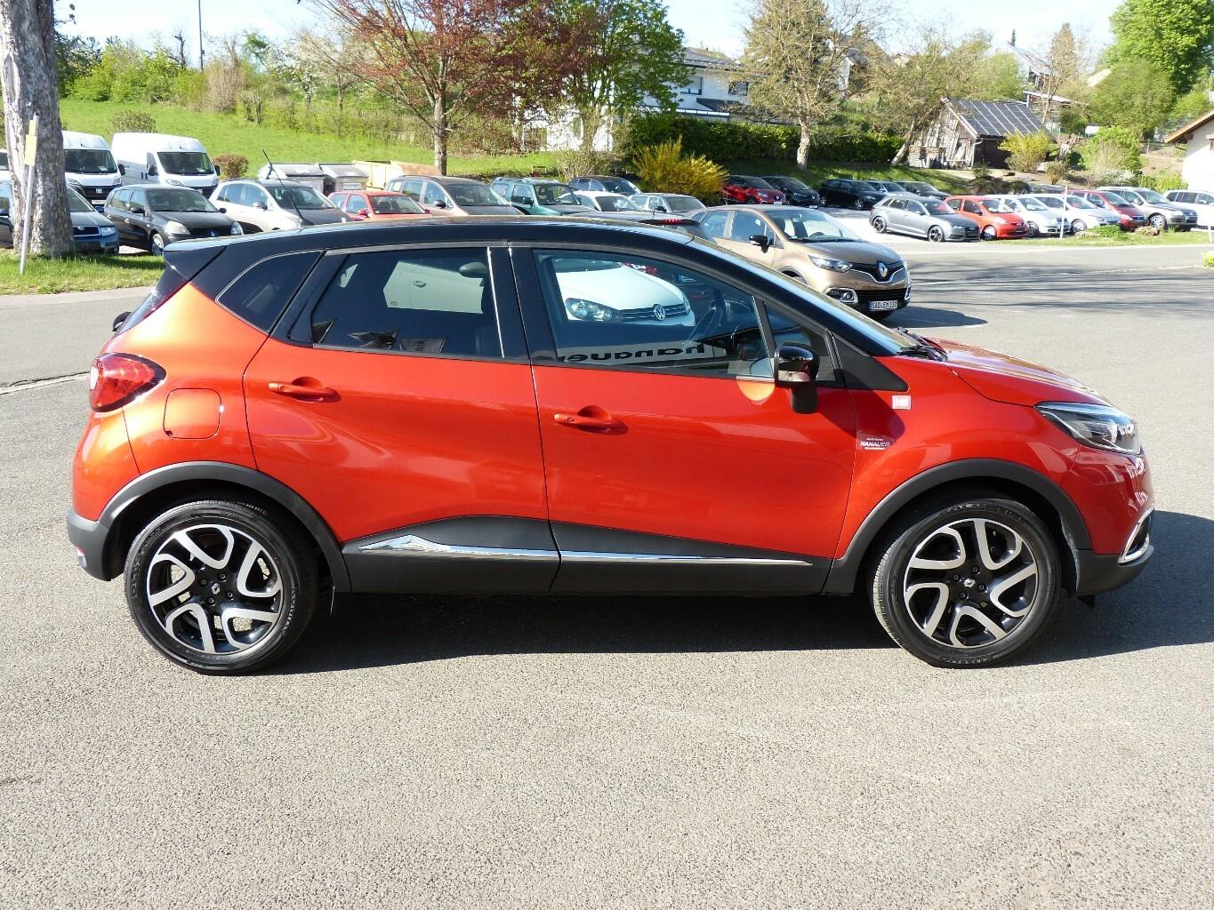Renault Captur Helly Hansen TCE 120 EDC [1. HAND]