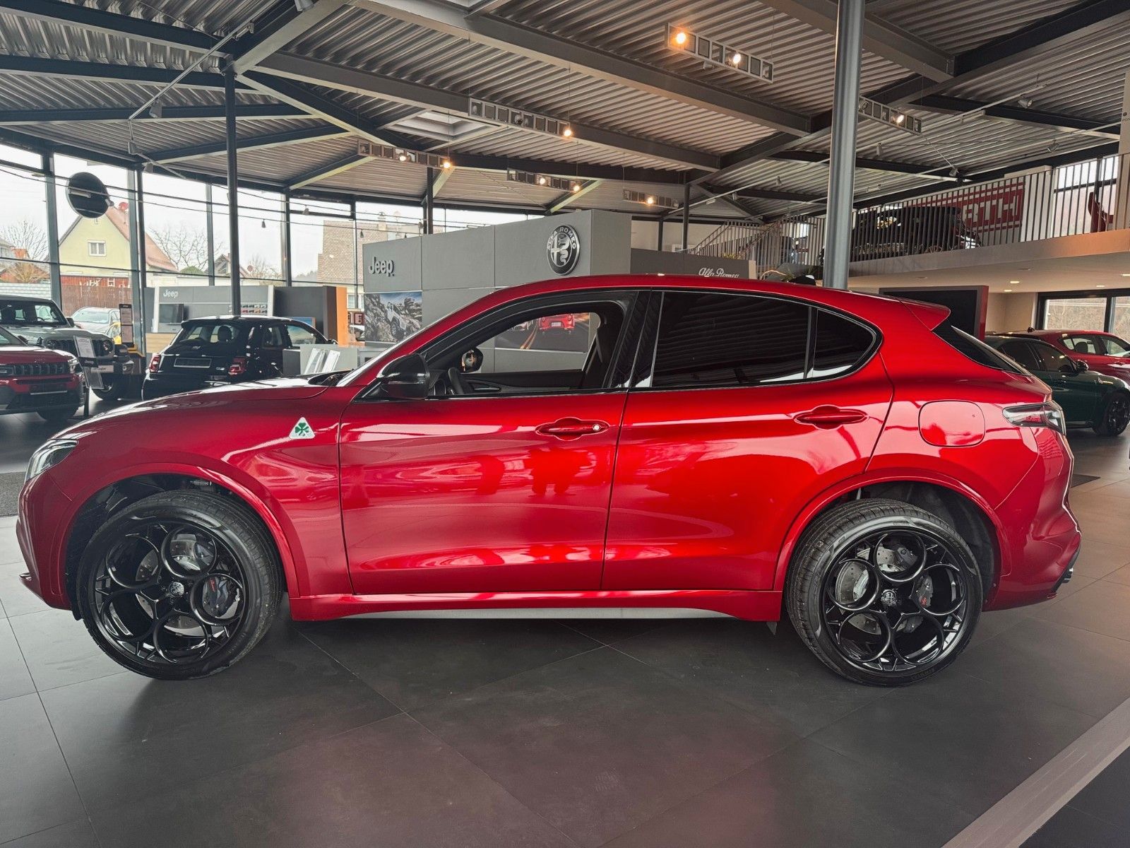 Fahrzeugabbildung Alfa Romeo Stelvio Quadrifoglio Q4 520PS