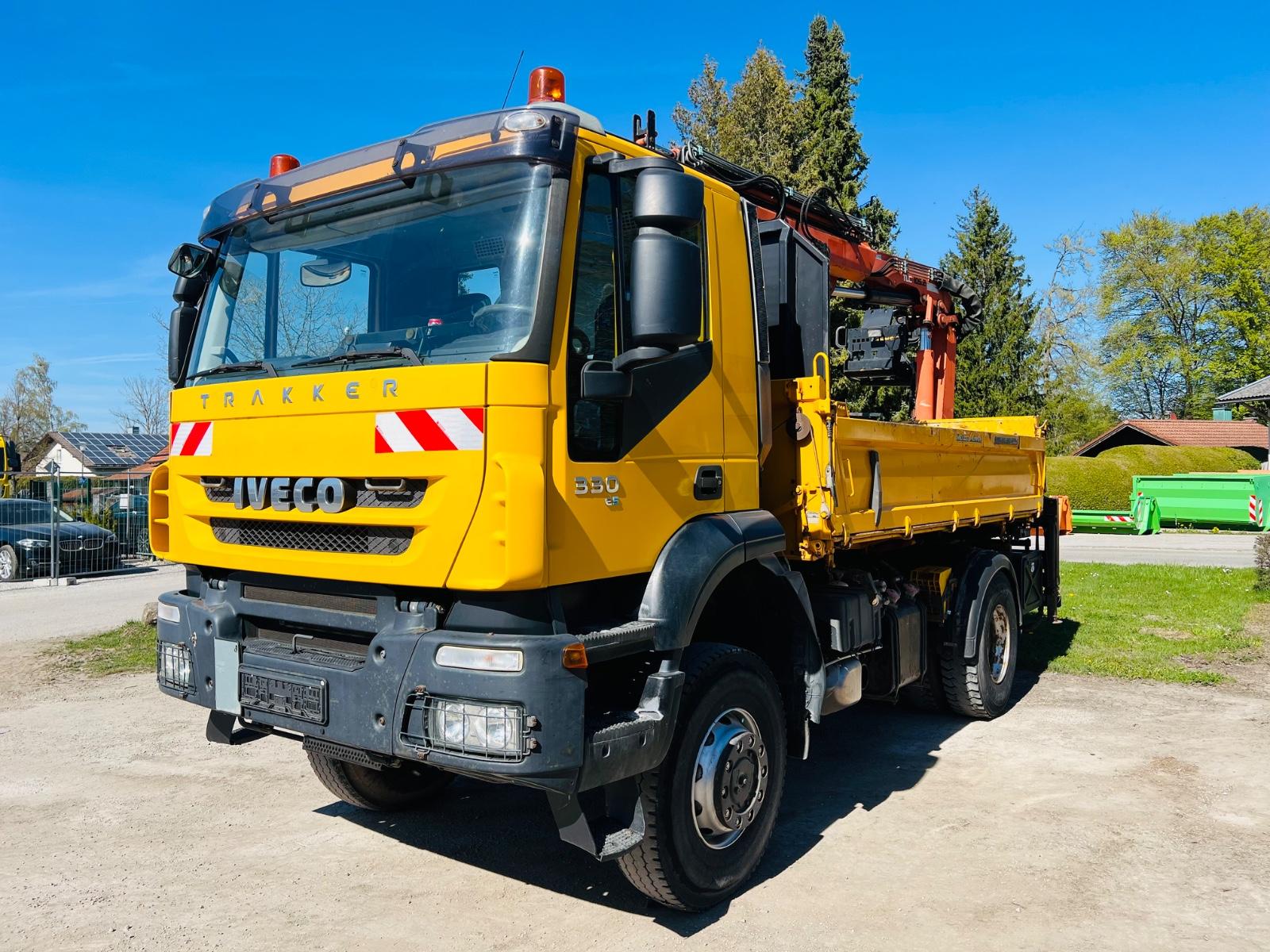 Iveco AD190T33 Allroad 4x4 mit Kran Euro5 Top !!!
