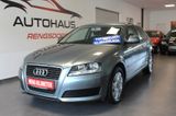 Audi A3 1.6 Attraction 1,6 102 PS - Audi A3 mit Benzin-Antrieb: Limousine, Klimaautomatik, 1.6