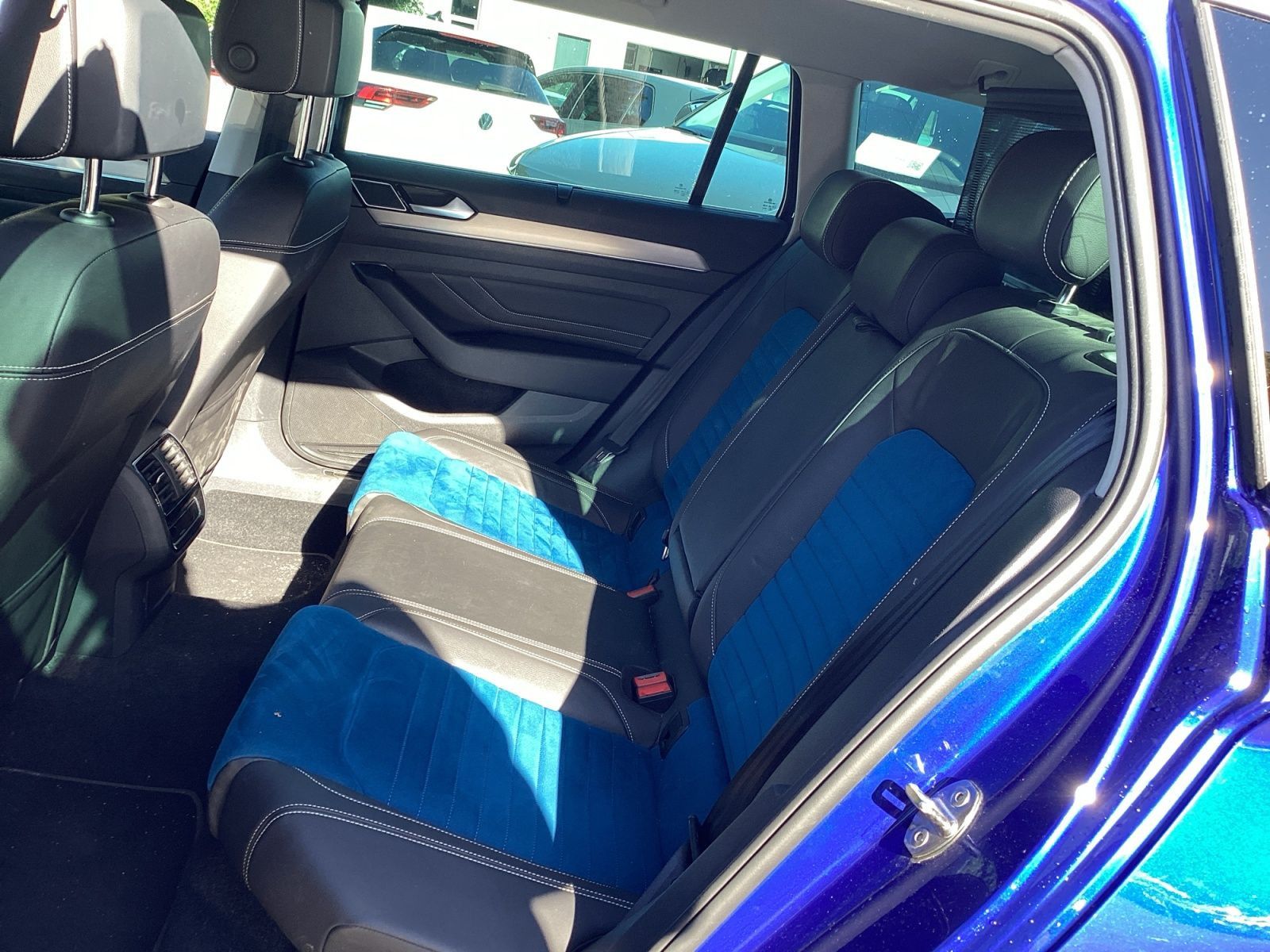 Volkswagen Passat Variant - Bild 11