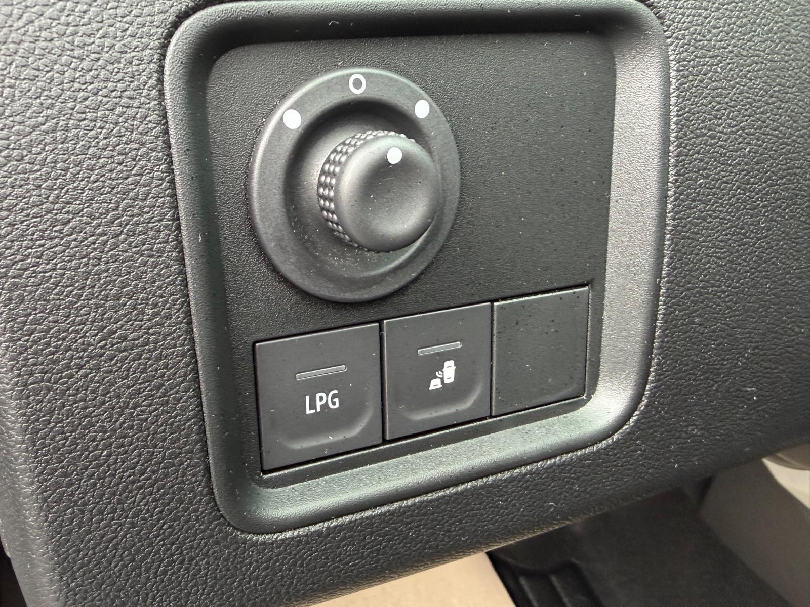 Dacia Duster II Prestige+ HU INSP NEU 100 PSLPG