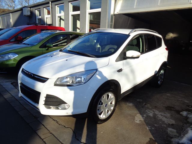 Ford Kuga 1,6 EcoBoost 2x4 110kW Trend PDC  Klima